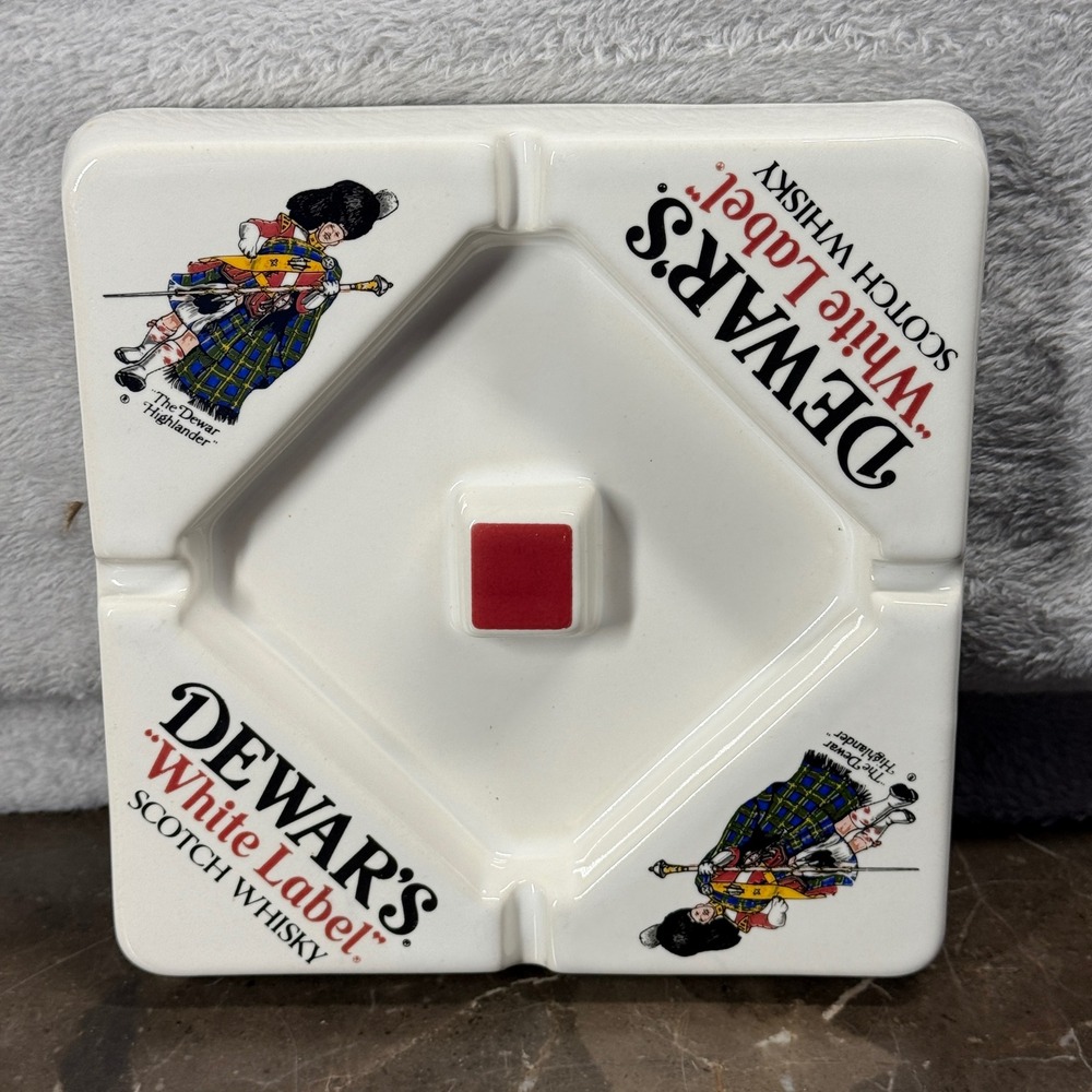 Dewar's White Label Ashtray White Vintage Ceramic Scotch‎ Highlander